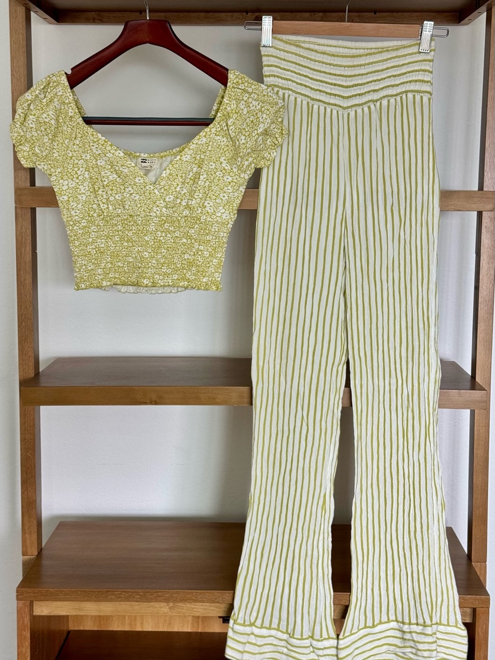 Smocked Floral Crop Top & Striped Wide-Leg Pants Set - Lime